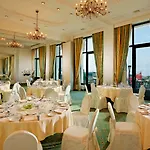 Hotel De La Paix