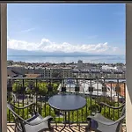 Hotel De La Paix 4*