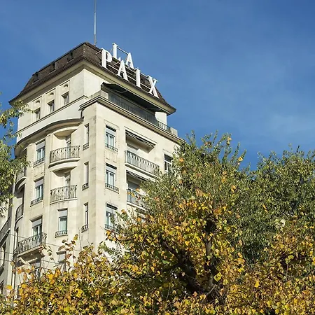 De La Paix 4*